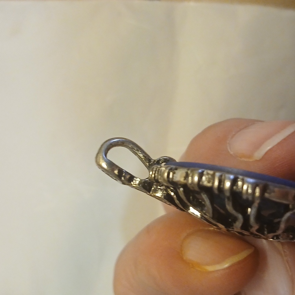 Stunning "TREE OF LIFE" Pendant - Picture 3 of 9